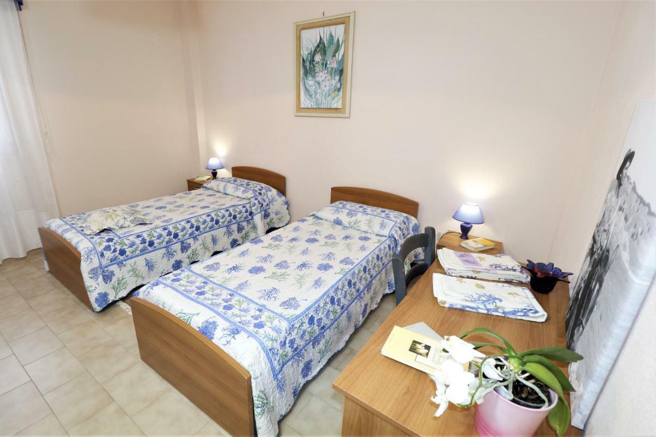 Dune Buggy Bed & Breakfast Cagliari Exterior photo